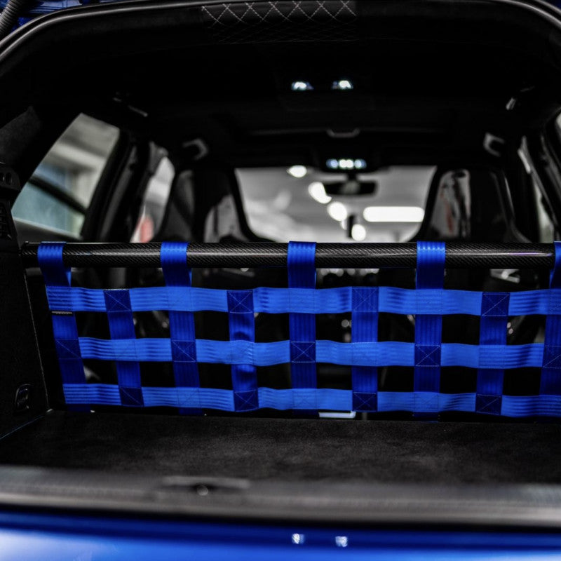 Clubsport Komplettset V2 - Doppelstrebe mit Netz und Teppich für Volkswagen Golf 8 / GTI
